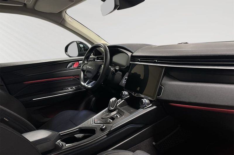 Lynk & Co 01 bild 6