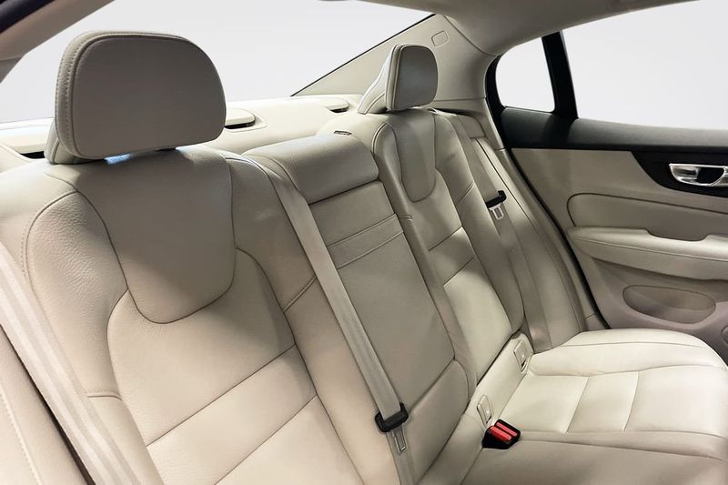 Volvo S60 bild 10