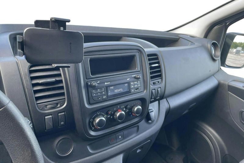 Renault Trafic bild 11