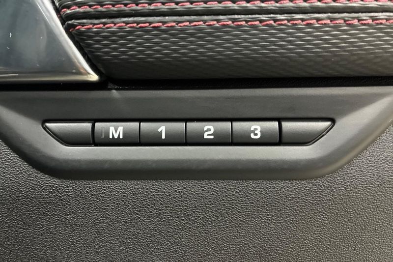 Land Rover Discovery Sport bild 25
