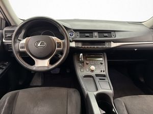 Lexus CT bild 12