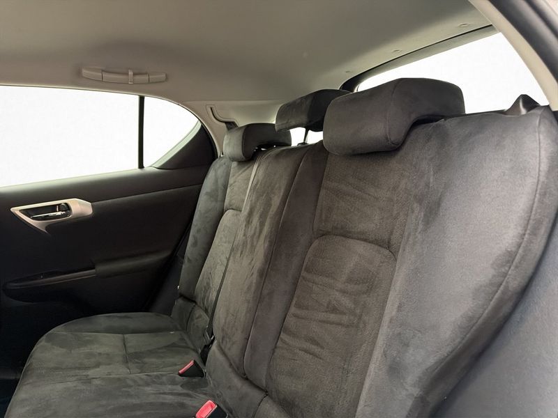 Lexus CT bild 23