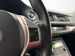 Lexus CT bild 17
