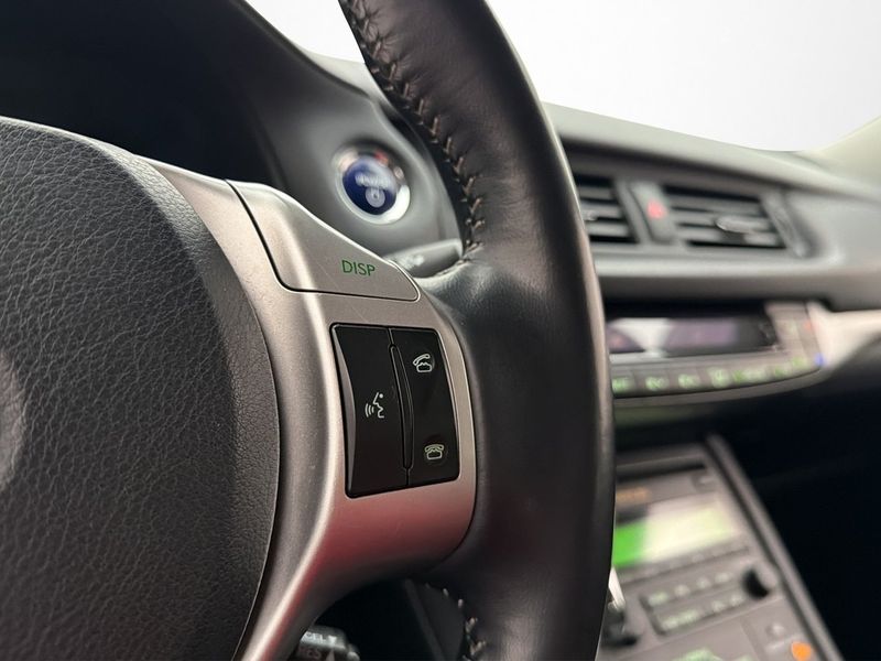 Lexus CT bild 17