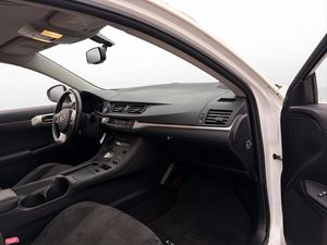 Lexus CT bild 21