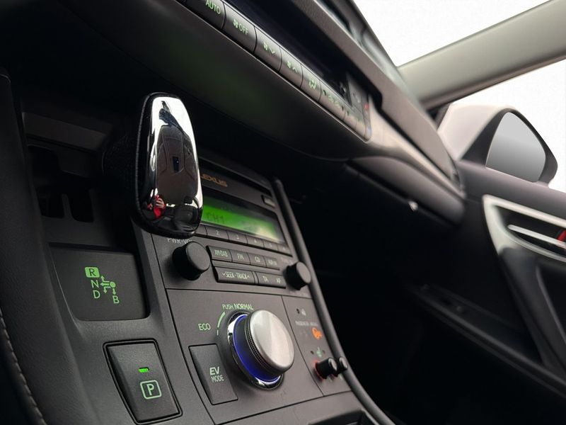 Lexus CT bild 20