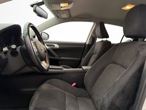 Lexus CT bild 11