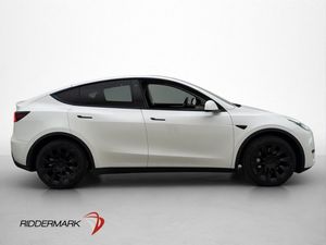 Tesla Model Y bild 6