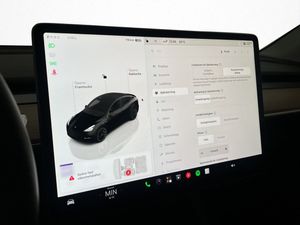 Tesla Model Y bild 29