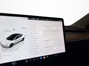 Tesla Model 3 bild 22