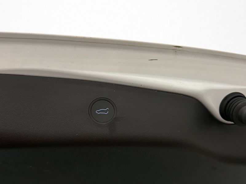 Tesla Model 3 bild 32