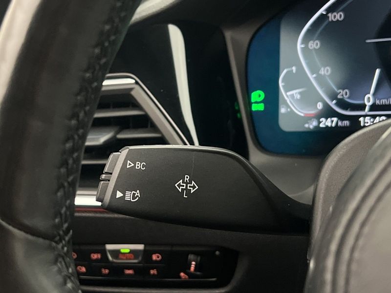BMW 330 bild 16