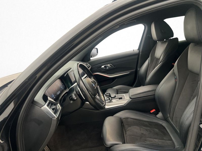BMW 330 bild 12