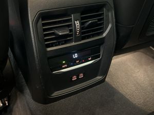 BMW 330 bild 31