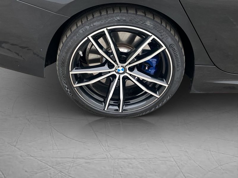 BMW 330 bild 35