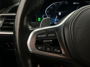BMW 330 bild 17