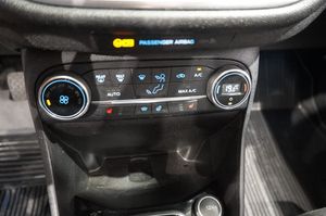 Ford Fiesta bild 10