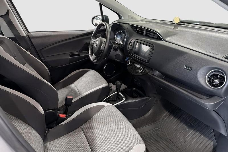 Toyota Yaris bild 7