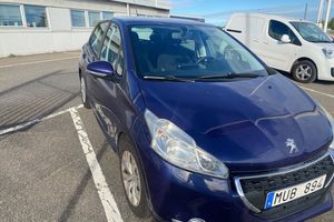 Peugeot 208 bild 2