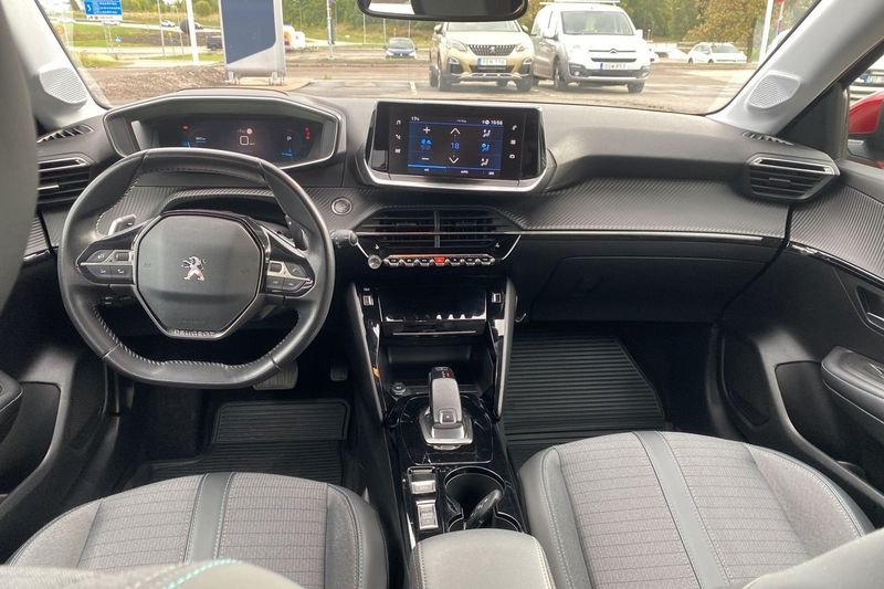 Peugeot 208 bild 6