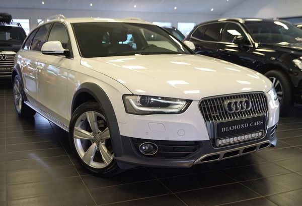 Audi A4 allroad quattro 2.0 TDI DPF S Tronic Kyless - 2013