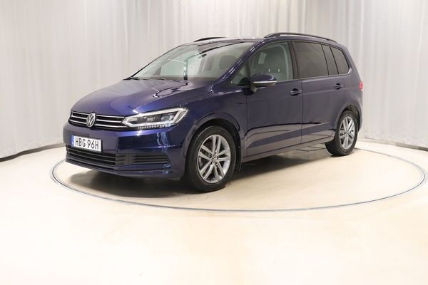 Volkswagen Touran Life Edition 1.5 TSI 150hk Aut 7-sits Drag Värmare - 2026