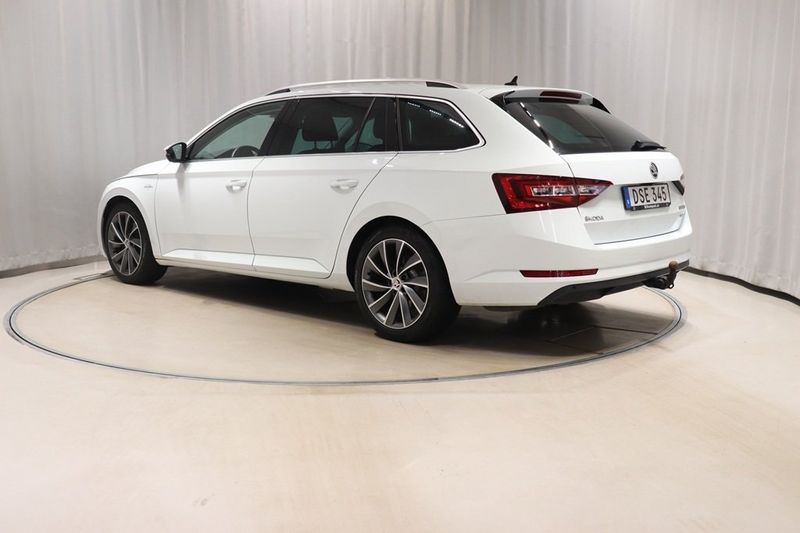 Skoda Superb bild 6