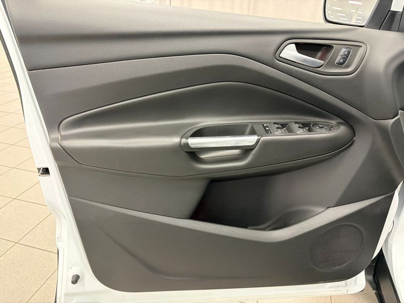 Ford Kuga bild 5