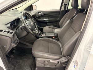 Ford Kuga bild 6