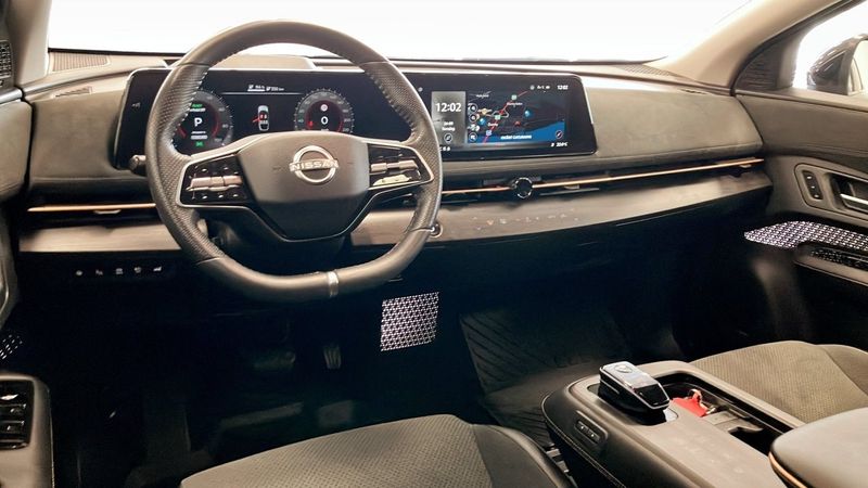 Nissan Ariya bild 4