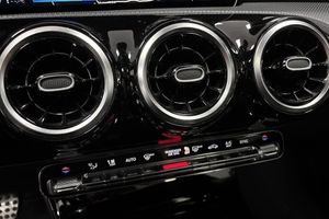 Mercedes A200 bild 13