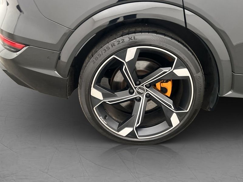 Audi e-tron S bild 36
