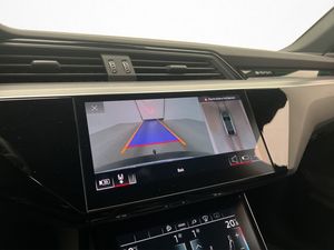 Audi e-tron S bild 22