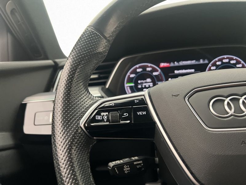 Audi e-tron S bild 17