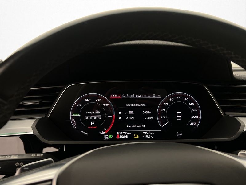 Audi e-tron S bild 18