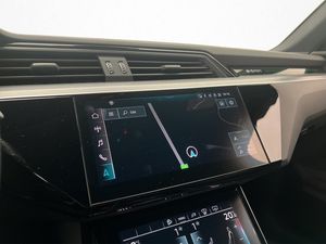 Audi e-tron S bild 25