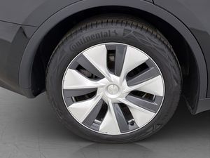 Tesla Model Y bild 35