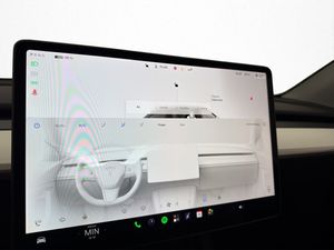 Tesla Model Y bild 20