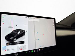 Tesla Model Y bild 19