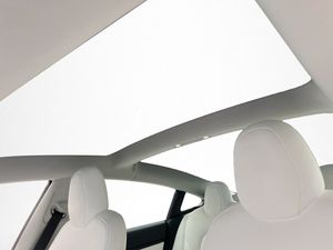 Tesla Model 3 bild 12