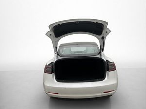 Tesla Model 3 bild 29
