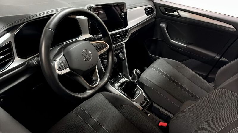 Volkswagen T-Roc bild 7