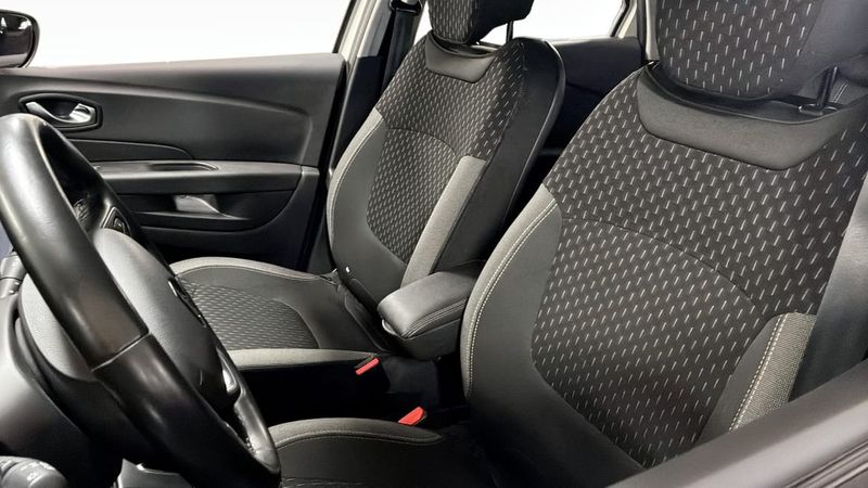 Renault Captur bild 8