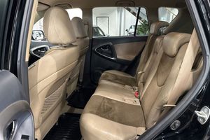 Toyota RAV4 bild 24