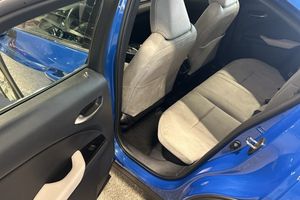 Lexus UX bild 7