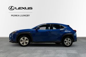 Lexus UX bild 2