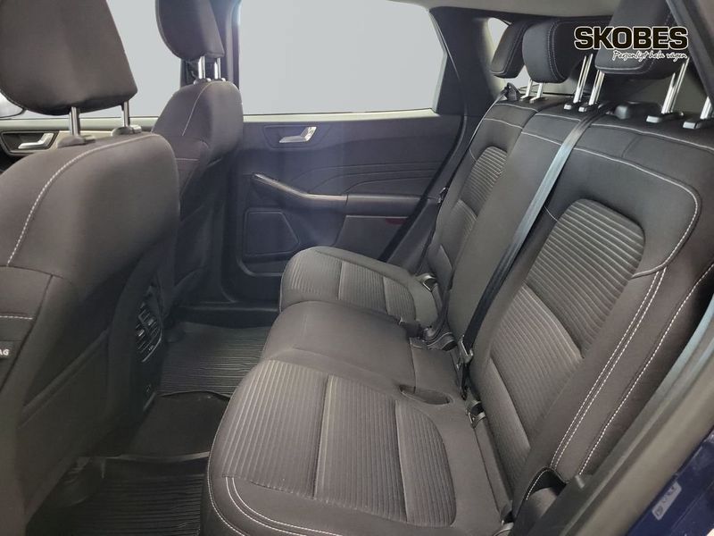 Ford Kuga bild 8