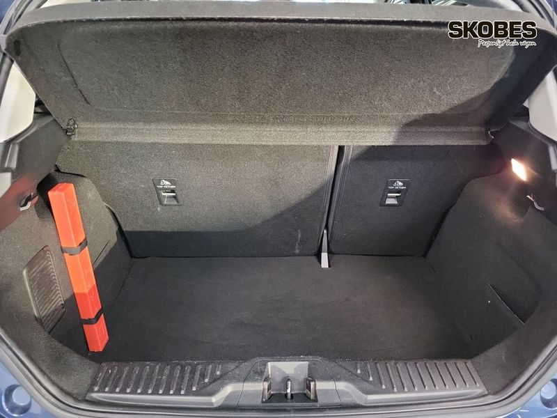 Ford Fiesta bild 16