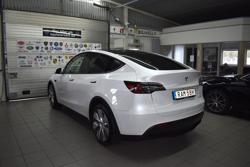 Tesla Model Y bild 4