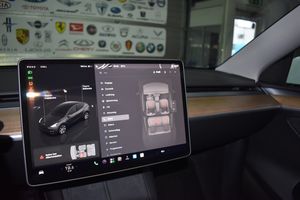 Tesla Model Y bild 14